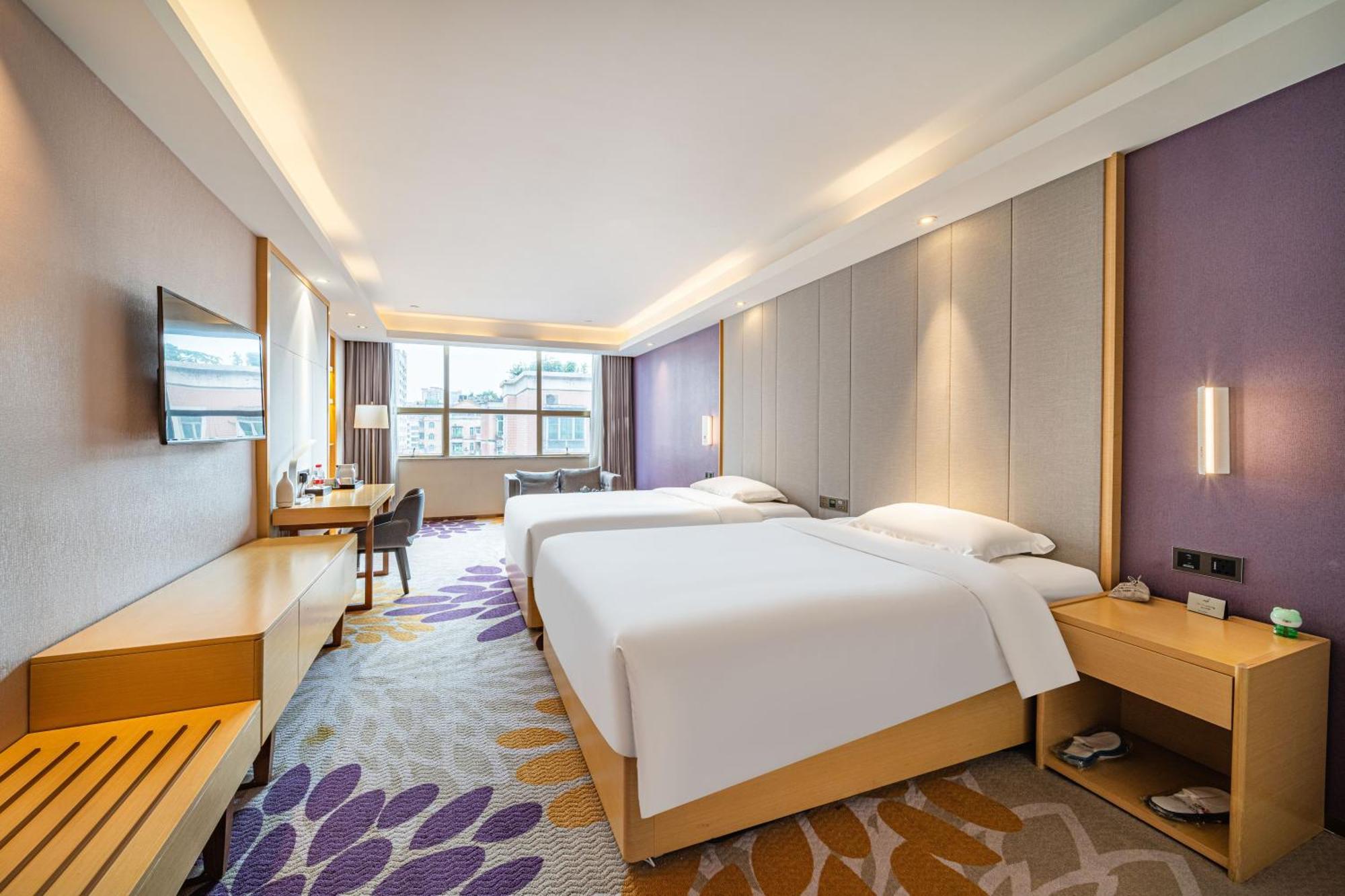 Echarm International Hotel Guangzhou Baiyun International Airport Huadu Plaza Branch - Free Deliver Service To Guangzhou Baiyun International Airport & Free Deliver Service To Canton Fair Complex During Canton Fair Period Exterior photo