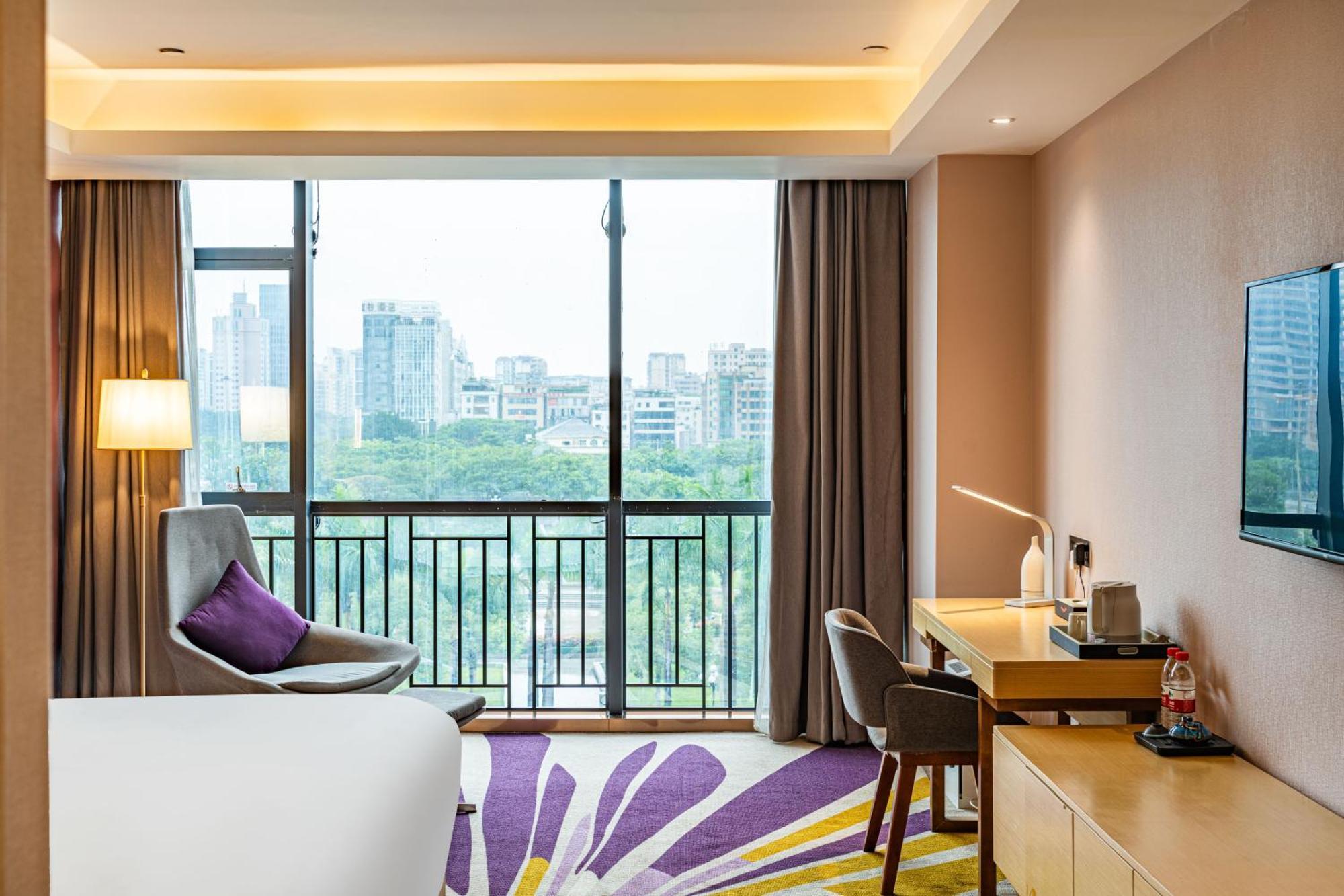 Echarm International Hotel Guangzhou Baiyun International Airport Huadu Plaza Branch - Free Deliver Service To Guangzhou Baiyun International Airport & Free Deliver Service To Canton Fair Complex During Canton Fair Period Exterior photo