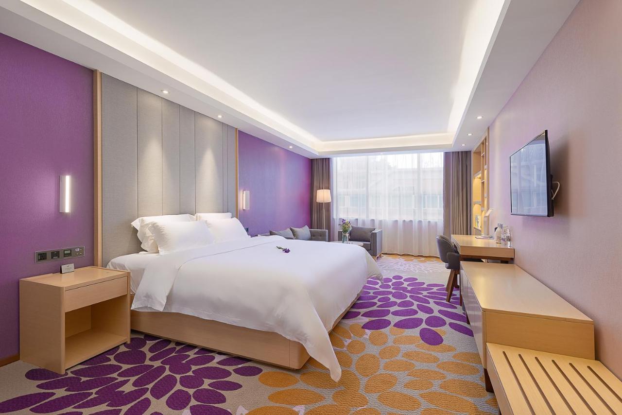 Echarm International Hotel Guangzhou Baiyun International Airport Huadu Plaza Branch - Free Deliver Service To Guangzhou Baiyun International Airport & Free Deliver Service To Canton Fair Complex During Canton Fair Period Exterior photo
