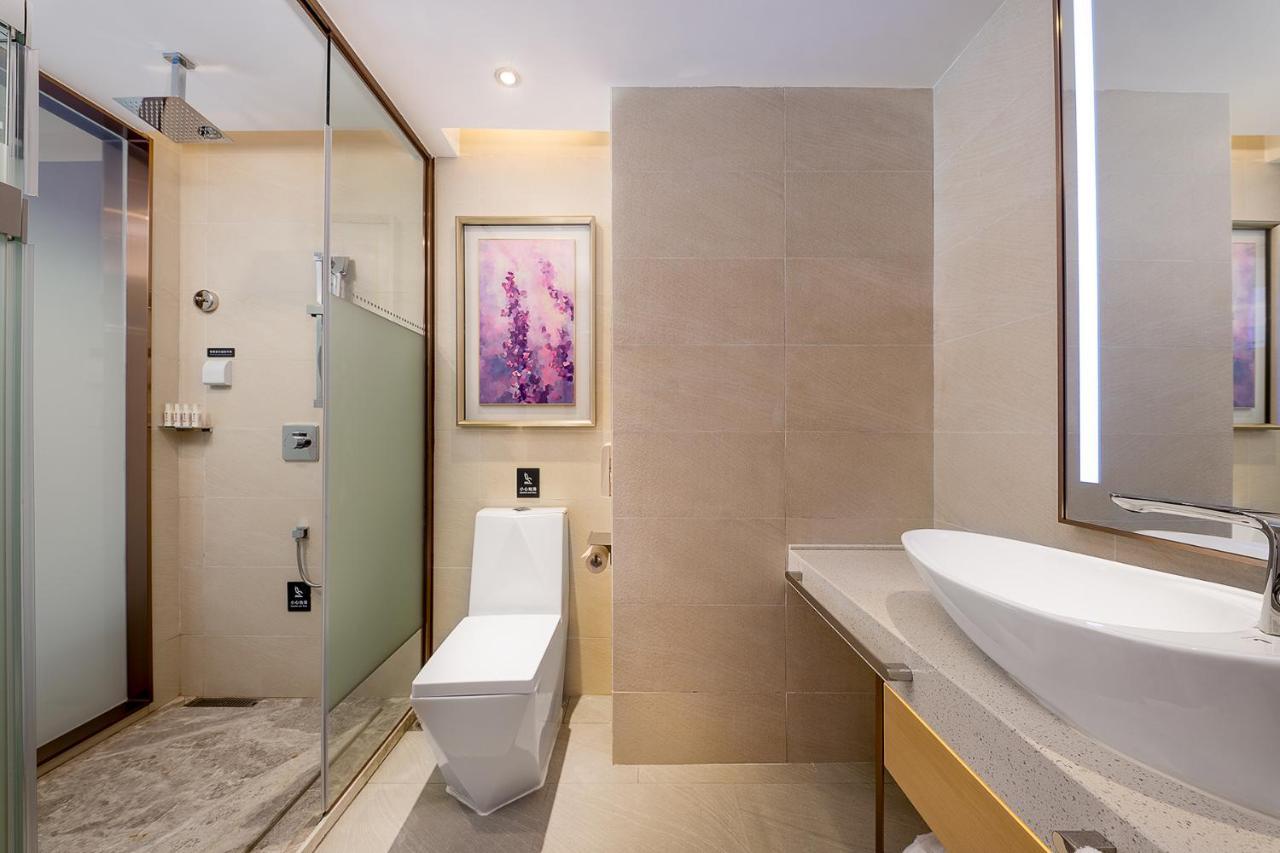 Echarm International Hotel Guangzhou Baiyun International Airport Huadu Plaza Branch - Free Deliver Service To Guangzhou Baiyun International Airport & Free Deliver Service To Canton Fair Complex During Canton Fair Period Exterior photo